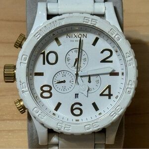 Nixon The 51-30 Chronograph "Simplify" White & Gold Men's Analog Surf Watch RUNS